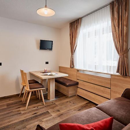 Ferienwohnung Saina Kolfuschg Exterior foto