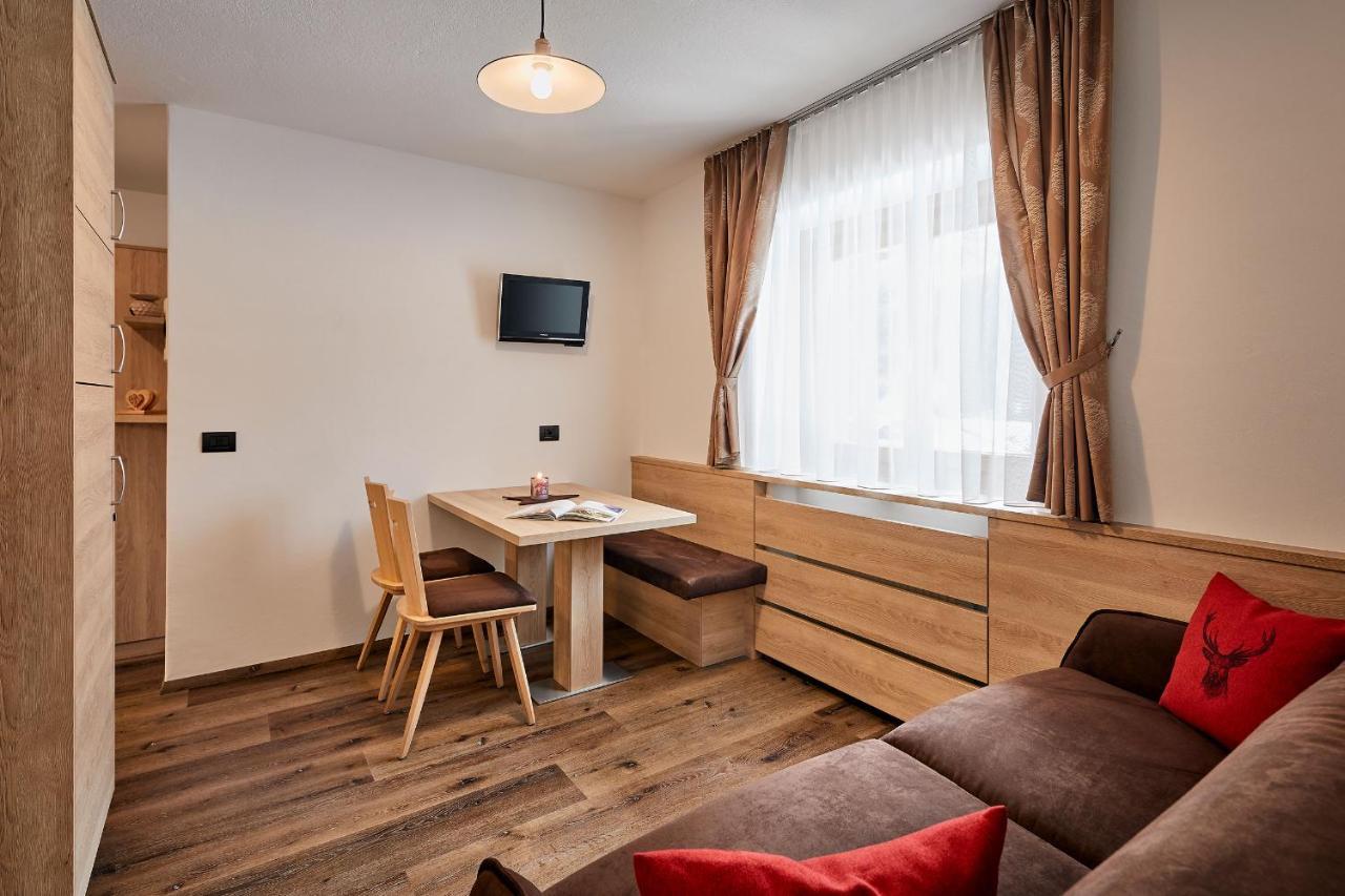 Ferienwohnung Saina Kolfuschg Exterior foto